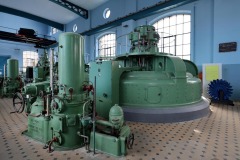 DI-P_2501_931602-altes-Kraftwerk_Hagneck_Maschinenraum-Zurbruegg_Urs-BE